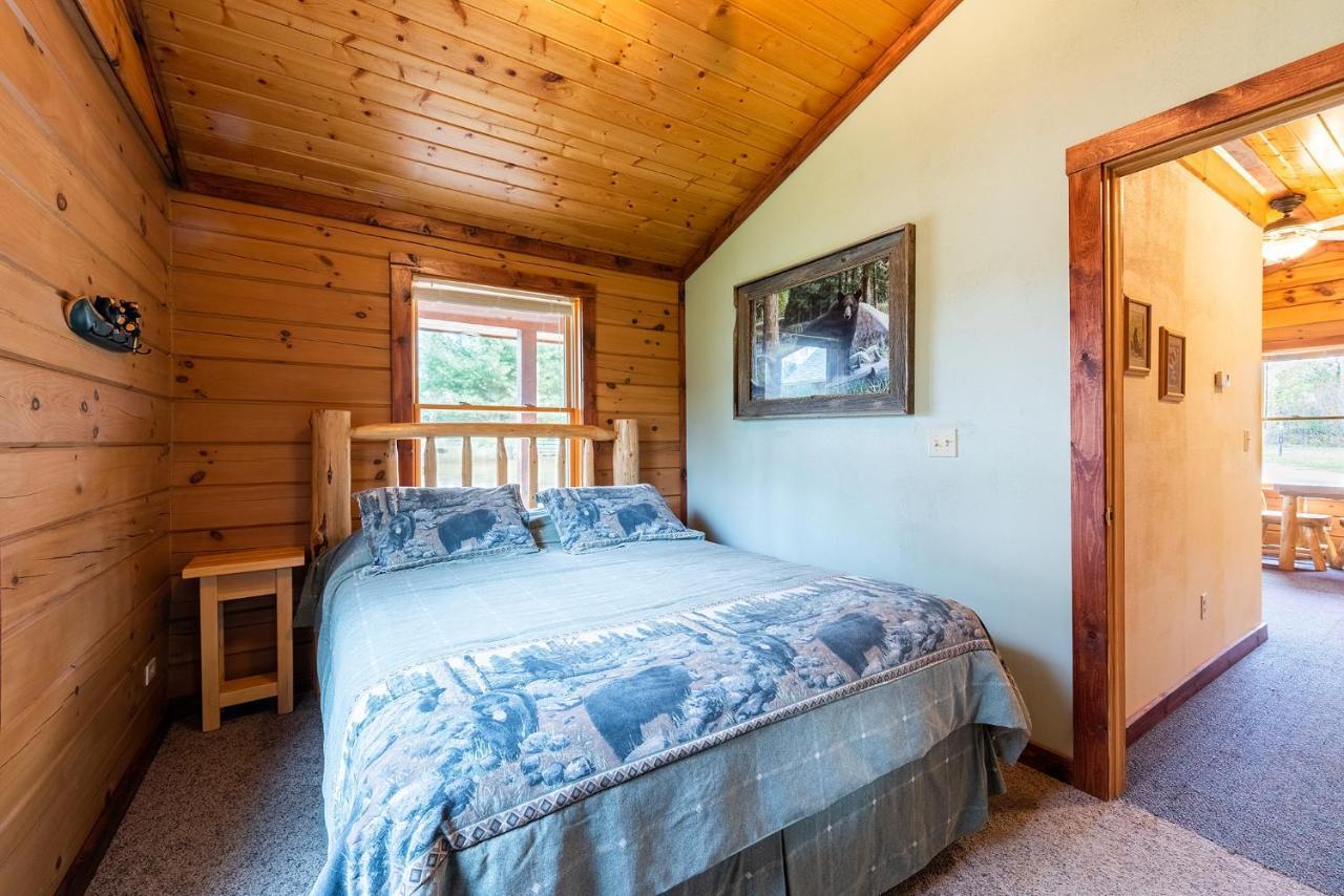 Spur Of The Moment Ranch Hotell Mountain Eksteriør bilde