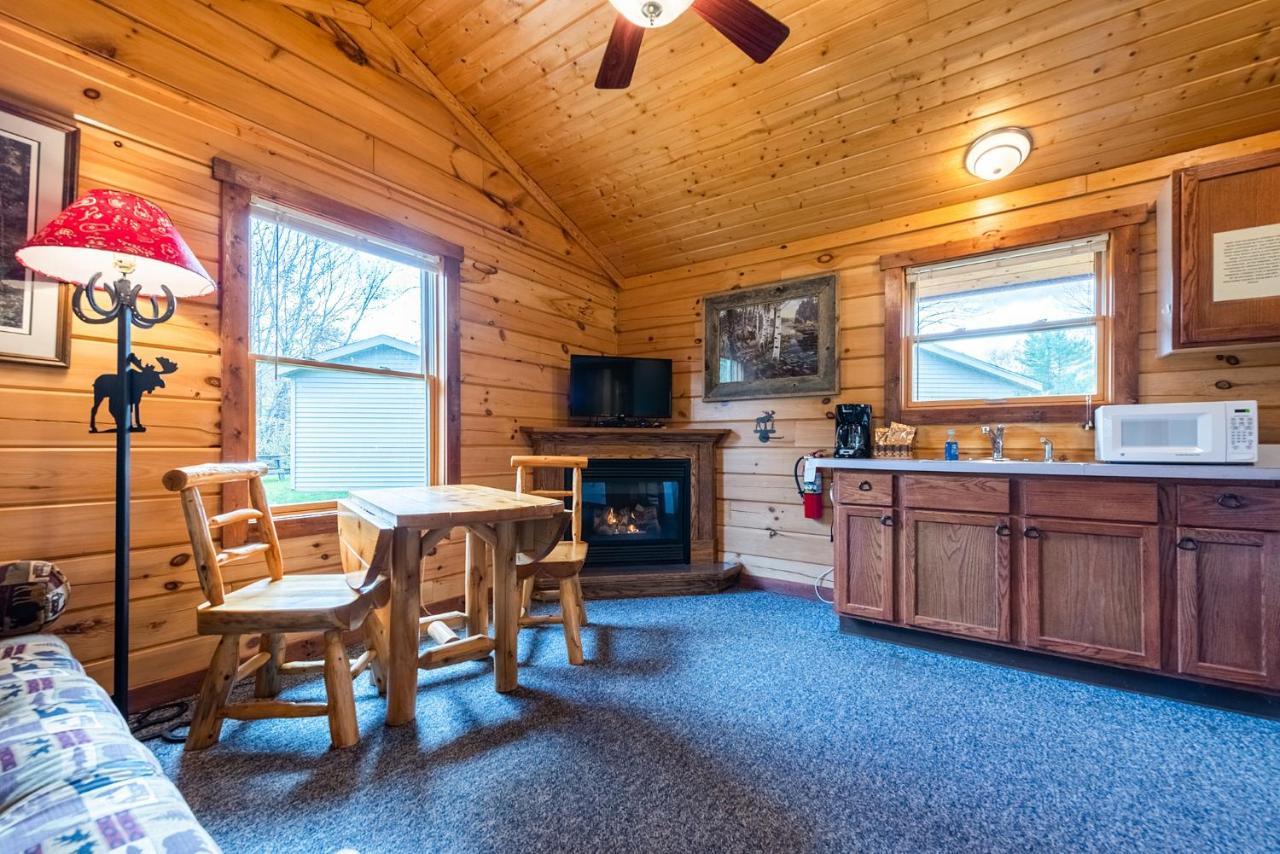 Spur Of The Moment Ranch Hotell Mountain Eksteriør bilde